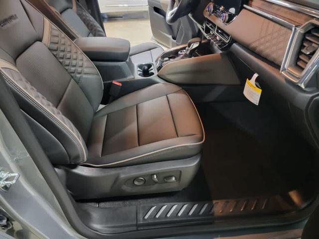 Photo of 2026 Sterling Metallic GMC Canyon
