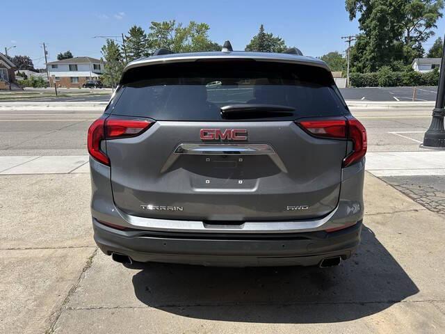 Photo of 2018 Graphite Gray Metallic GMC Terrain
