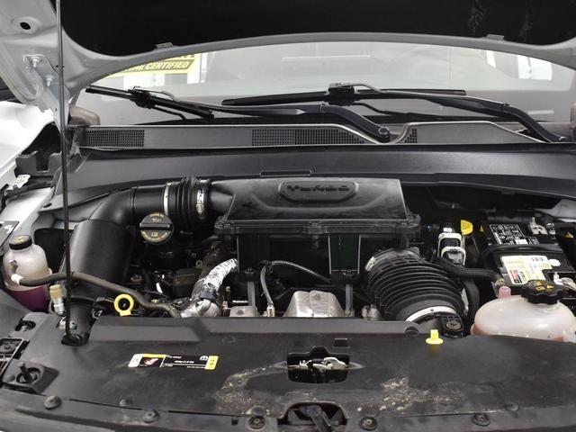 Photo of 2023 Bright White Clearcoat Jeep Compass