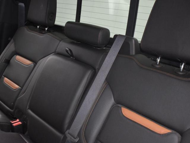 Photo of 2020 Pacific Blue Metallic GMC Sierra 1500