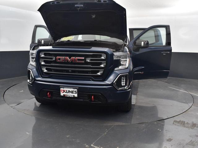 Photo of 2020 Pacific Blue Metallic GMC Sierra 1500