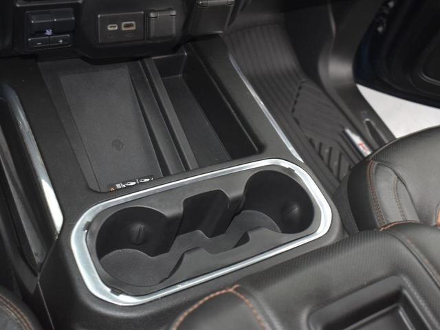 Photo of 2020 Pacific Blue Metallic GMC Sierra 1500