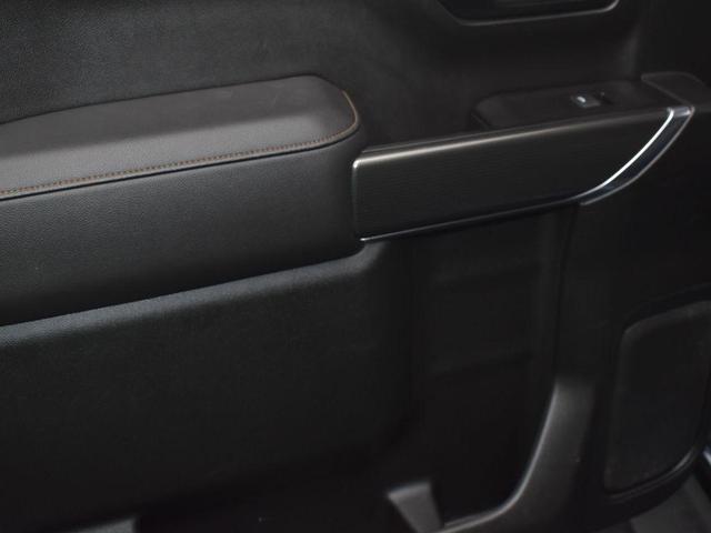 Photo of 2020 Pacific Blue Metallic GMC Sierra 1500