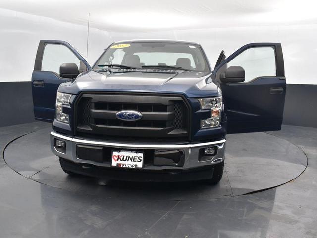 Photo of 2017 Blue Jeans Metallic Ford F-150