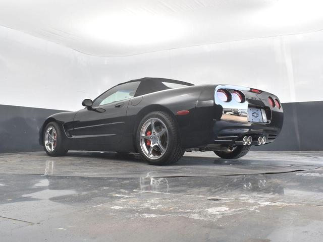 Photo of 2000 Onyx Black Metallic Chevrolet Corvette
