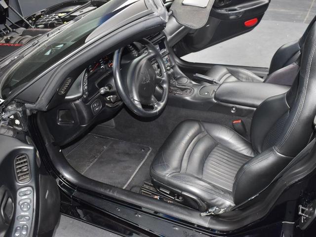 Photo of 2000 Onyx Black Metallic Chevrolet Corvette