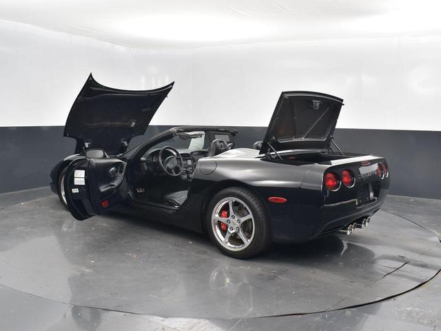 Photo of 2000 Onyx Black Metallic Chevrolet Corvette
