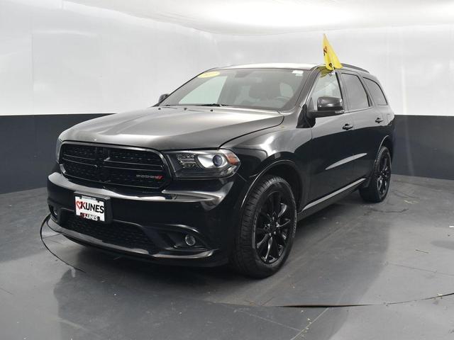 Photo of 2017 DB Black Crystal Clearcoat Dodge Durango