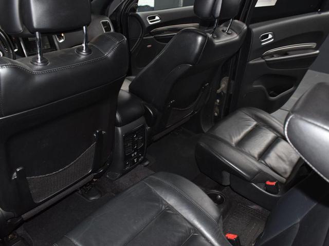 Photo of 2017 DB Black Crystal Clearcoat Dodge Durango