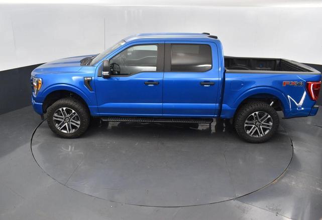 Photo of 2021 Velocity Blue Metallic Ford F-150