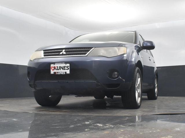 Photo of 2007 Deep Blue Metallic Mitsubishi Outlander