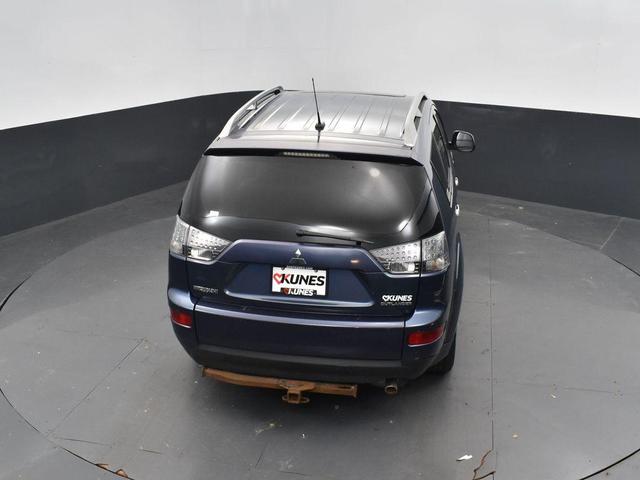 Photo of 2007 Deep Blue Metallic Mitsubishi Outlander