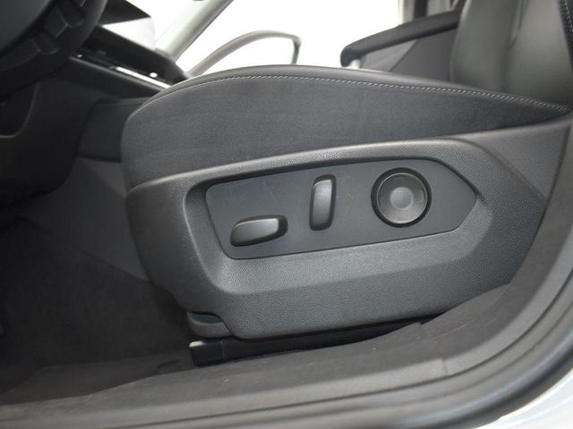 Photo of 2024 Summit White Buick Envision