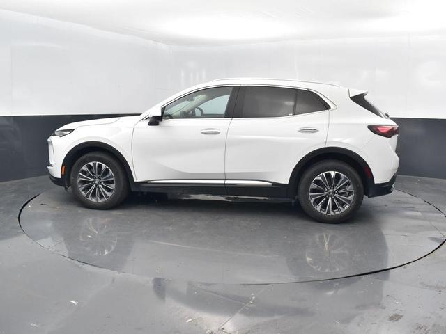 Photo of 2024 Summit White Buick Envision
