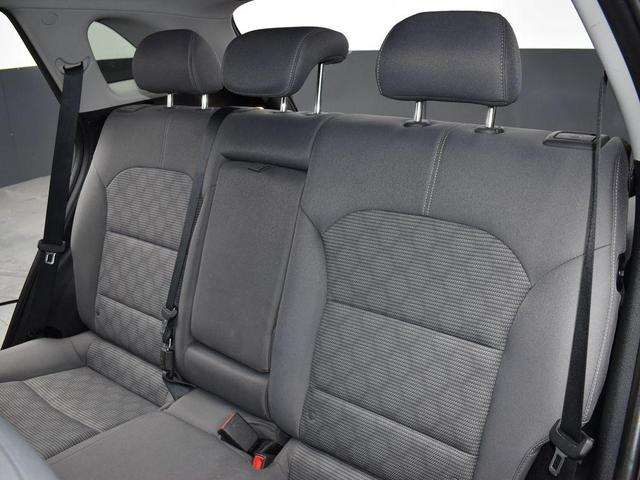 Photo of 2021 Deep Cerulean Kia Niro