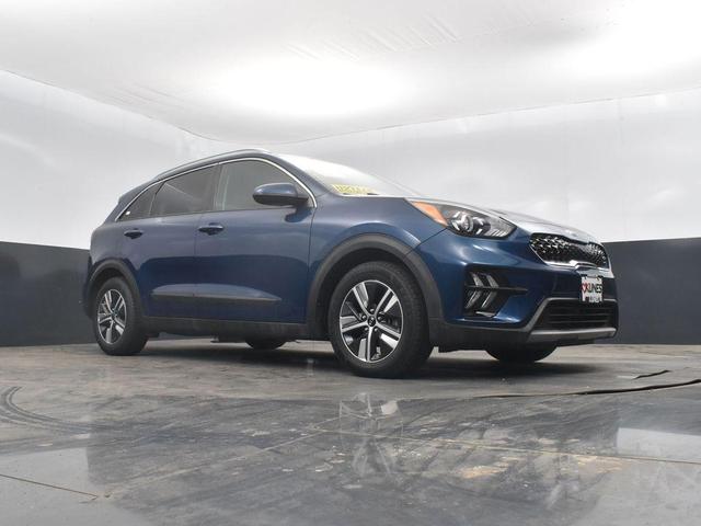 Photo of 2021 Deep Cerulean Kia Niro