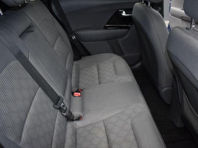 Photo of 2021 Deep Cerulean Kia Niro