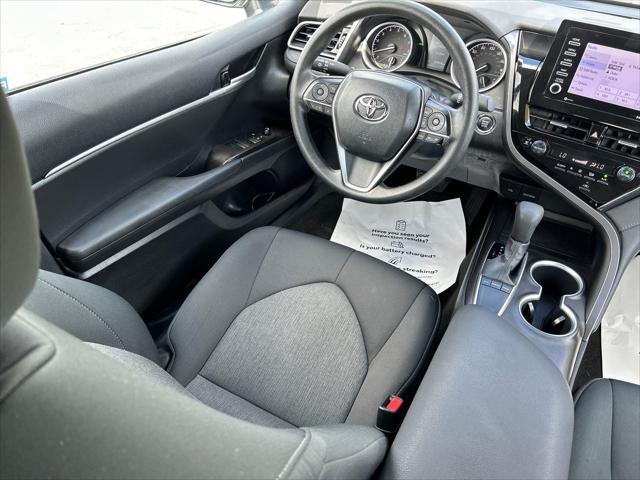 Photo of 2023 Ice Cap Toyota Camry