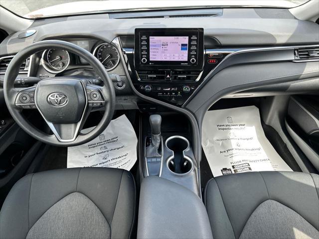Photo of 2023 Ice Cap Toyota Camry