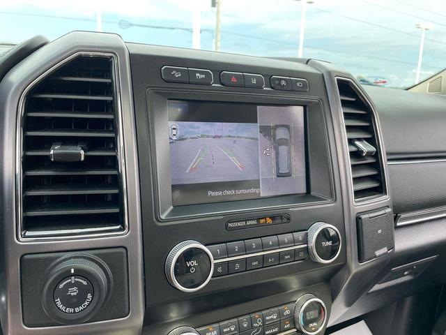 Photo of 2020 Agate Black Ford Expedition Max