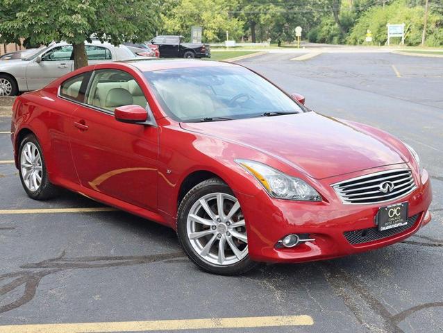Photo of 2015 Venetian Ruby INFINITI Q60