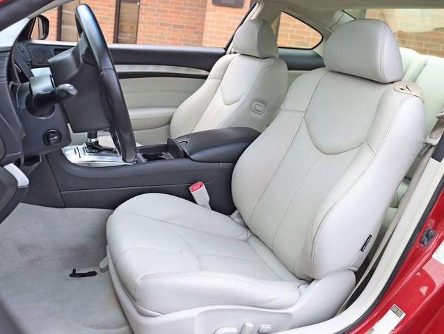 Photo of 2015 Venetian Ruby INFINITI Q60