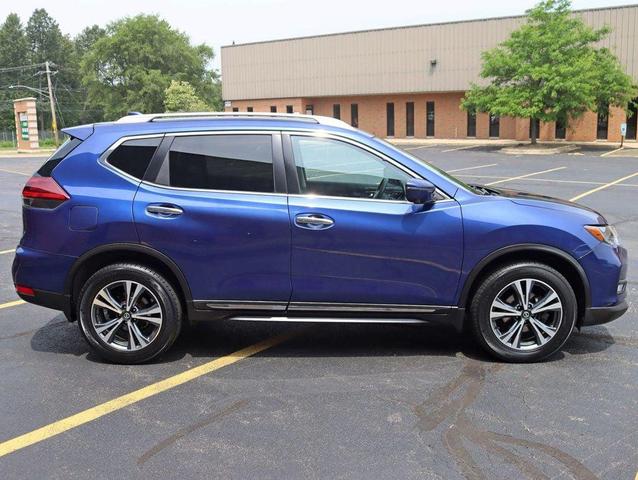 Photo of 2018 Caspian Blue Nissan Rogue