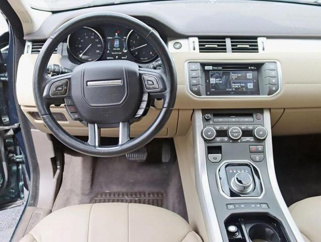 Photo of 2016 Aintree Green Metallic Land Rover Range Rover Evoque