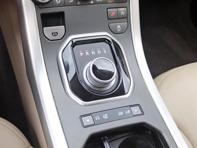 Photo of 2016 Aintree Green Metallic Land Rover Range Rover Evoque