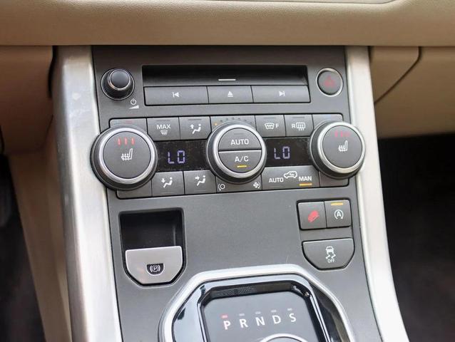 Photo of 2016 Aintree Green Metallic Land Rover Range Rover Evoque