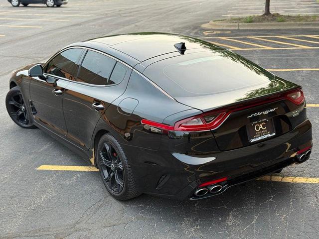 Photo of 2020 Aurora Black Kia Stinger