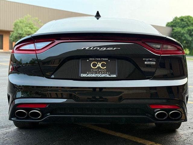 Photo of 2020 Aurora Black Kia Stinger