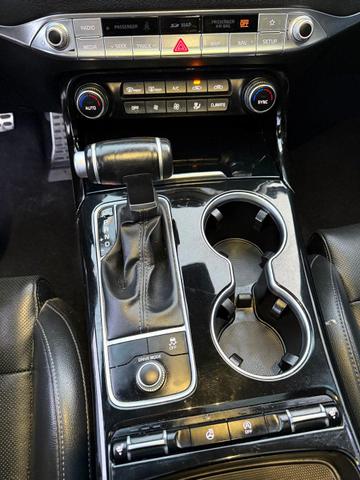 Photo of 2020 Aurora Black Kia Stinger