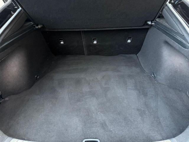 Photo of 2020 Aurora Black Kia Stinger