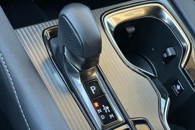 Photo of 2024 Iridium Lexus RX 500h