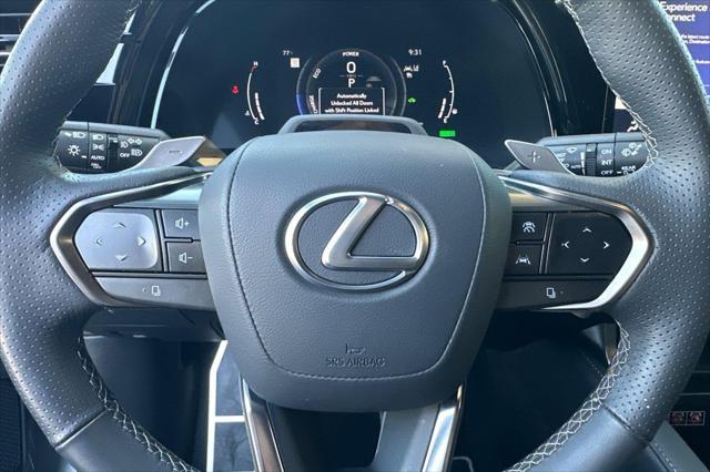 Photo of 2024 Iridium Lexus RX 500h