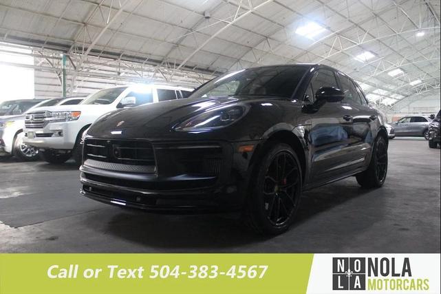Photo of 2023 Black Porsche Macan