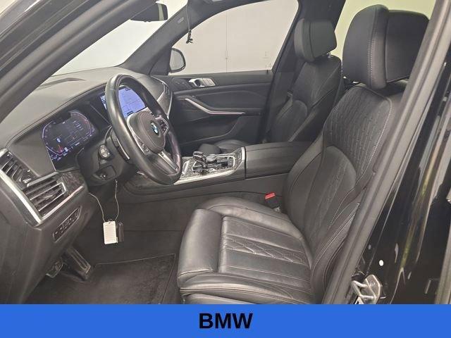 Photo of 2022 Black Sapphire Metallic BMW X7