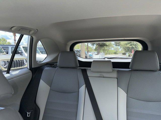Photo of 2024 White Toyota RAV4