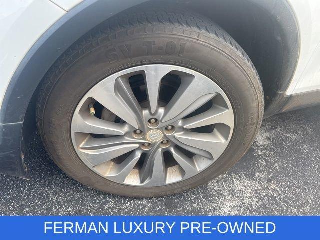Photo of 2019 Summit White Buick Encore