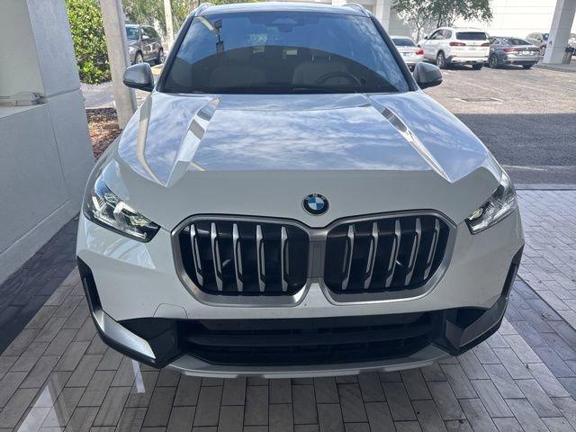 Photo of 2023 Alpine White BMW X1