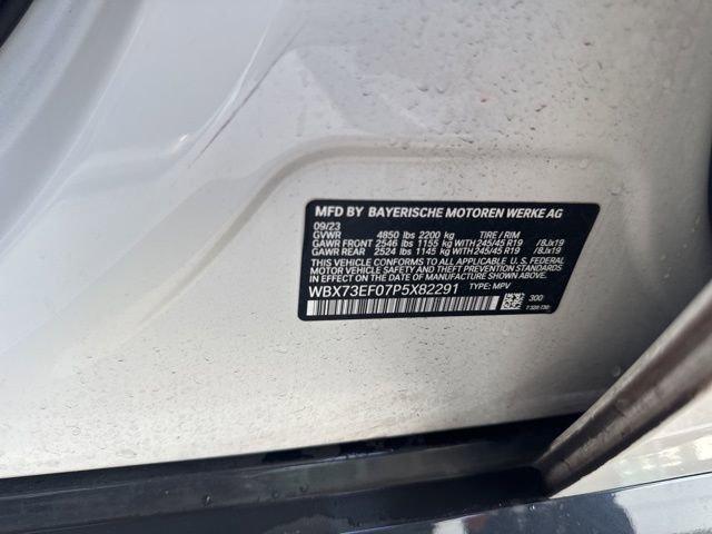 Photo of 2023 Alpine White BMW X1