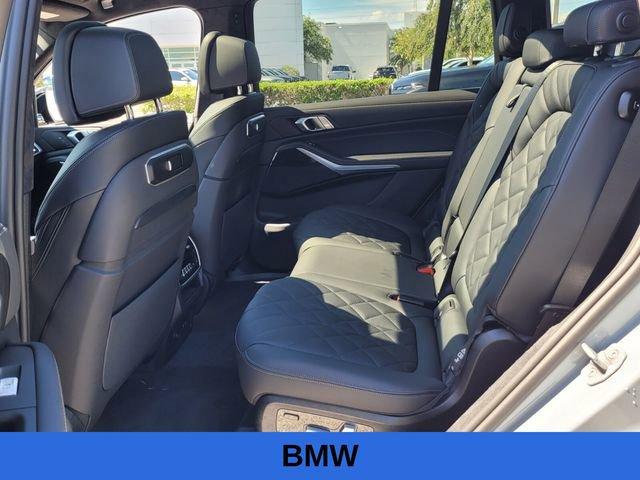 Photo of 2025 Brooklyn Grey Metallic BMW X7