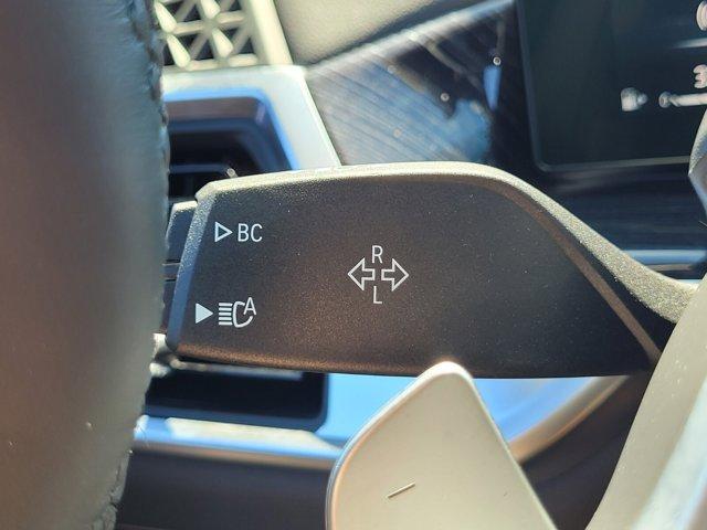 Photo of 2025 Brooklyn Grey Metallic BMW X7
