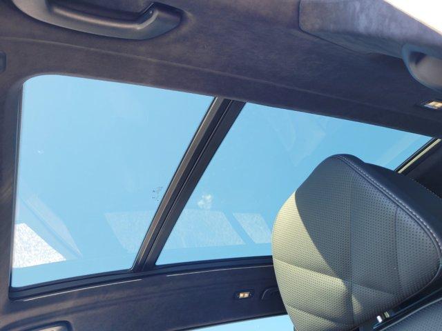 Photo of 2025 Brooklyn Grey Metallic BMW X7
