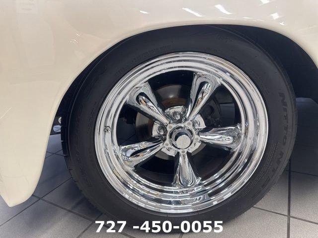 Photo of 1952 Pearl White Chevrolet 3100