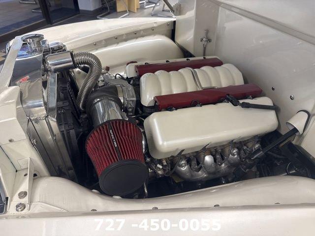 Photo of 1952 Pearl White Chevrolet 3100