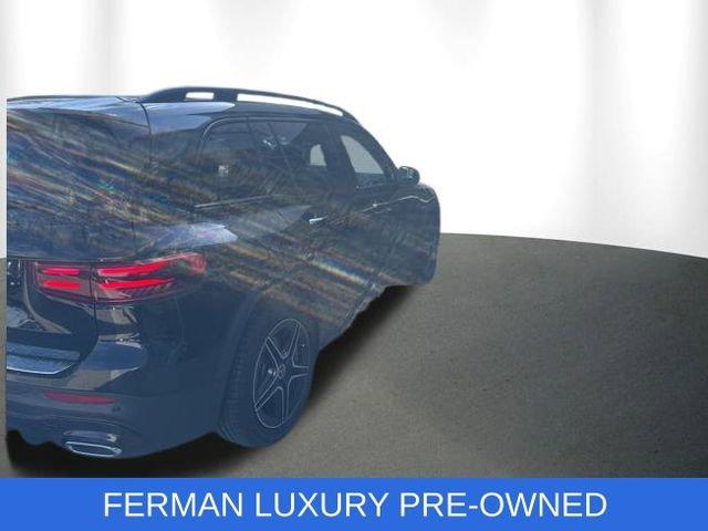 Photo of 2024 Black Mercedes-Benz GLB 250