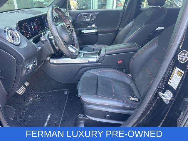 Photo of 2024 Black Mercedes-Benz GLB 250