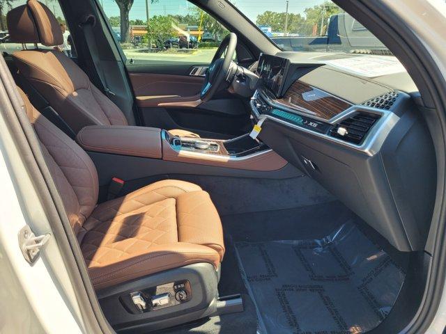 Photo of 2026 Alpine White BMW X5